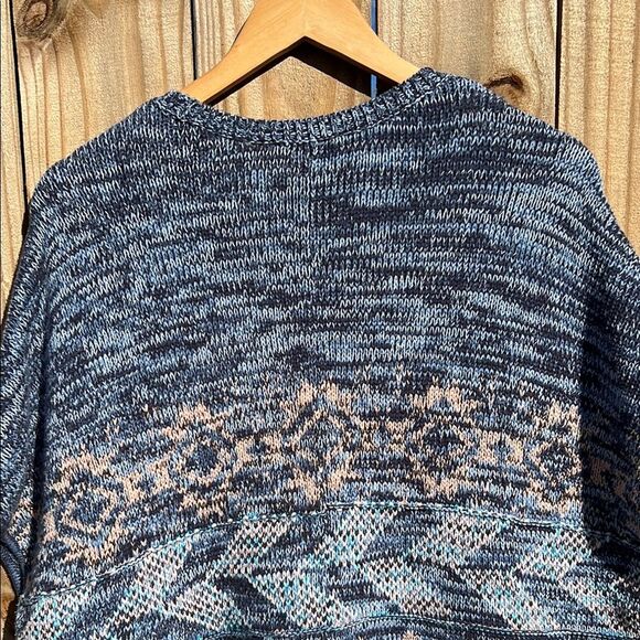 Coldwater Creek Women’s Blue Crewneck Sweater Geometric Patterns Sleeveless Fall - Picture 10 of 16